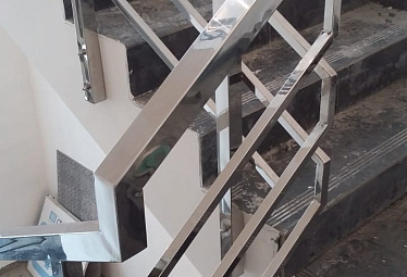 Четырёх и многоригельные перила и ограждения купить в Самаре