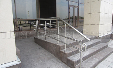 Ограждение пандуса с тремя ригелями купить в Самаре