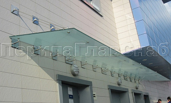Стеклянные козырьки и навесы в Самаре. Готовые проекты ПерилаГлавСнаб Стеклянные козырьки и навесы в Самаре. Готовые проекты ПерилаГлавСнаб