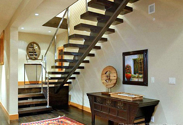 Лестницы на косоурах купить в Самаре Лестницы на косоурах купить в Самаре