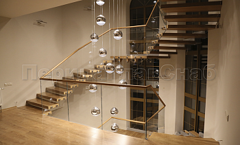 Перила для лестниц в частном доме в Самаре. Готовые проекты ПерилаГлавСнаб Перила для лестниц в частном доме в Самаре. Готовые проекты ПерилаГлавСнаб