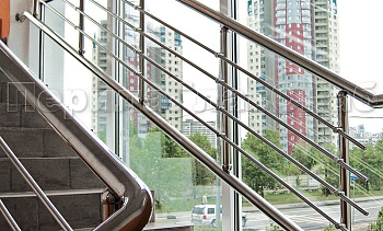 Ограждение на окна из нержавеющей стали в Самаре. Готовые проекты ПерилаГлавСнаб