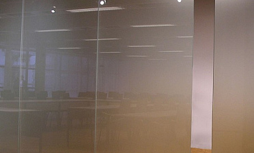 Стеклянные матовые перегородки в офис премиум купить в Самаре