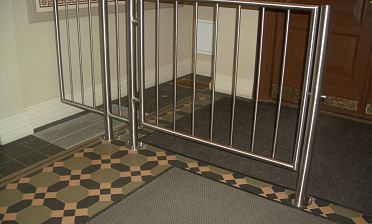 Ограждение лестниц для детей с вертикальным заполнением купить в Самаре