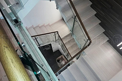 Стеклянные перила для лестниц в Самаре. Готовые проекты ПерилаГлавСнаб - фото 11