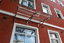 Козырьки и навесы на металлокаркасе в Самаре. Готовые проекты ПерилаГлавСнаб - фото 18