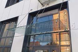 Стеклянные козырьки на вантах в Самаре. Готовые проекты ПерилаГлавСнаб - фото 10