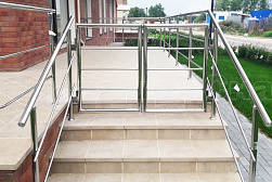 Ограждение лестницы от детей в Самаре. Готовые проекты ПерилаГлавСнаб - фото 9