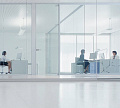Стеклянные прозрачные перегородки в офис премиум в Самаре. Готовые проекты ПерилаГлавСнаб - фото 1