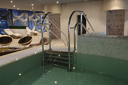 Поручни для бассейна в Самаре. Готовые проекты ПерилаГлавСнаб - фото 1