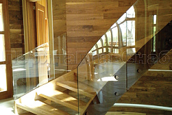 Стеклянные перила для лестниц в Самаре. Готовые проекты ПерилаГлавСнаб - фото 20