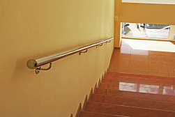 Пристенные поручни в Самаре. Готовые проекты ПерилаГлавСнаб - фото 13 Пристенные поручни в Самаре. Готовые проекты ПерилаГлавСнаб - фото 13