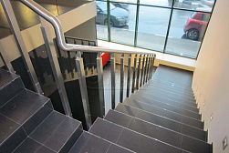 Перила и ограждения с вертикальным заполнением в Самаре. Готовые проекты ПерилаГлавСнаб - фото 12