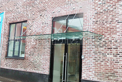 Стеклянные козырьки на вантах в Самаре. Готовые проекты ПерилаГлавСнаб - фото 23