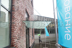 Стеклянные козырьки на вантах в Самаре. Готовые проекты ПерилаГлавСнаб - фото 22