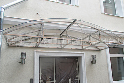 Козырьки и навесы на металлокаркасе в Самаре. Готовые проекты ПерилаГлавСнаб - фото 1