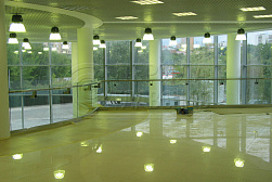 Стеклянные ограждения для торговых  и бизнес центров в Самаре. Готовые проекты ПерилаГлавСнаб - фото 8