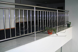 Перила и ограждения с вертикальным заполнением в Самаре. Готовые проекты ПерилаГлавСнаб - фото 4