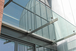 Консольные козырьки и навесы в Самаре. Готовые проекты ПерилаГлавСнаб - фото 9