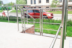 Ограждение лестницы от детей в Самаре. Готовые проекты ПерилаГлавСнаб - фото 10