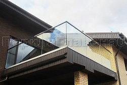 Стеклянные перила для балконов в Самаре. Готовые проекты ПерилаГлавСнаб - фото 43
